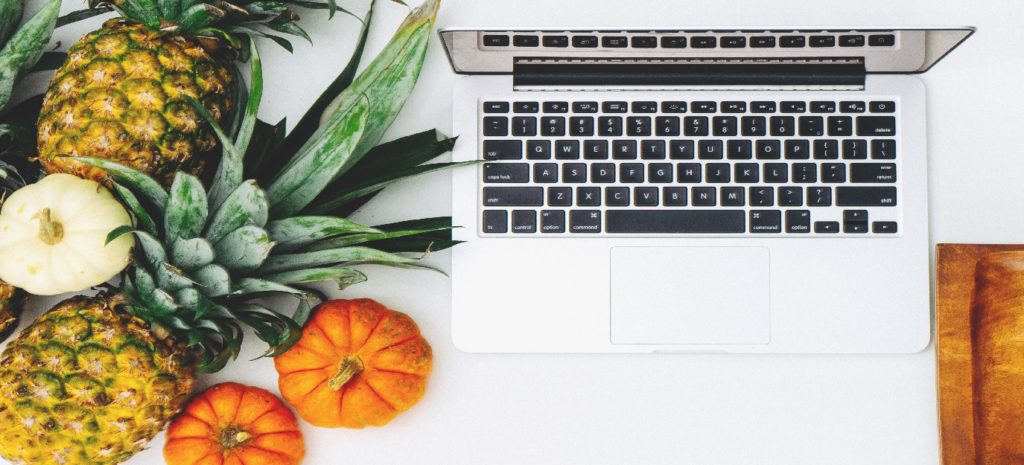 Today, I’ll focus on reasons to open your own business. I’ll start with 5 reasons to start before quitting your day job, although there are so many more.