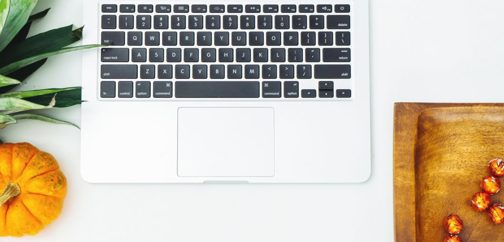 When your logo design is processed by the viewer, a million subconscious thoughts rush through the mind, these thoughts can connect positively or negatively